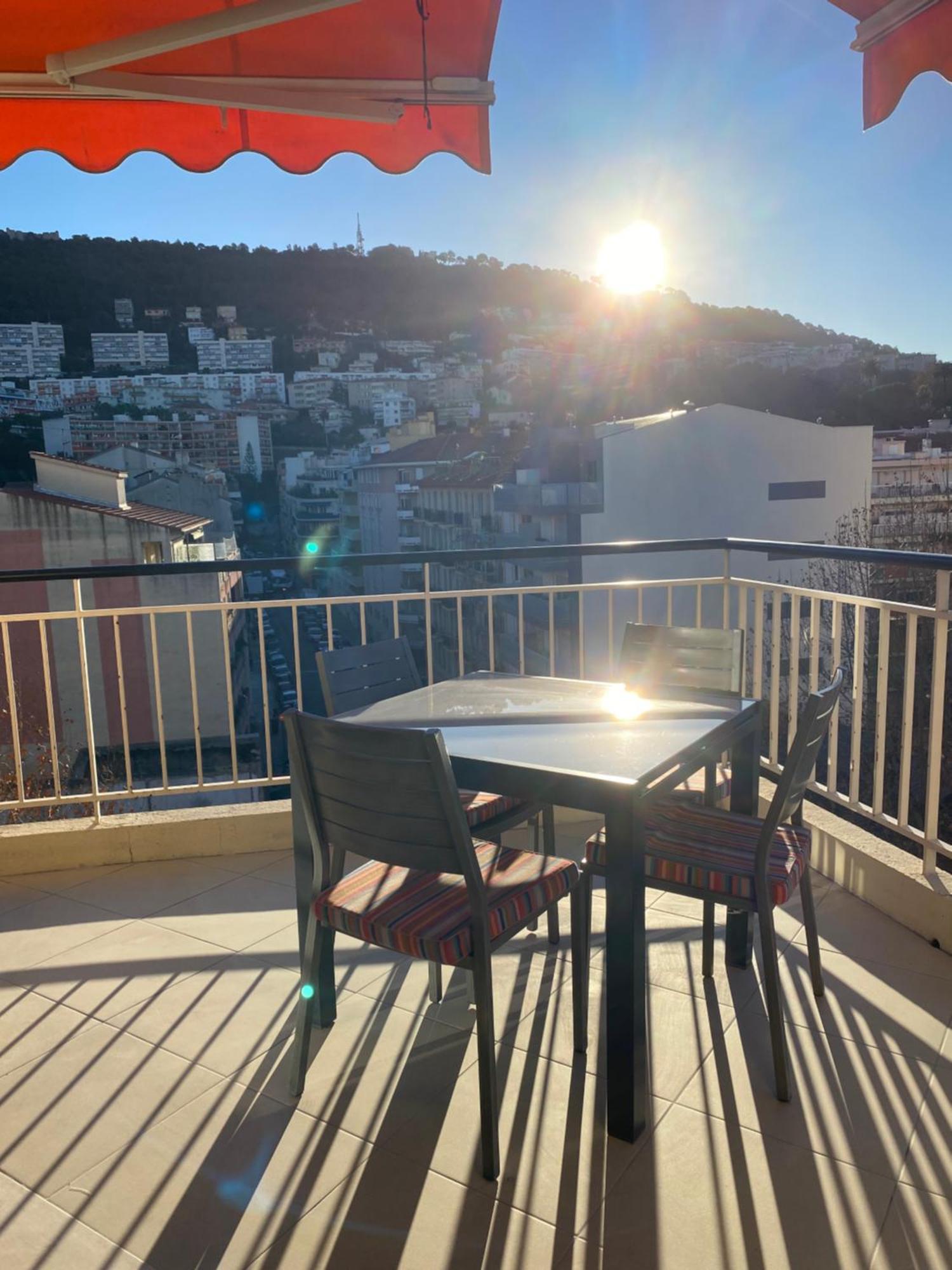 F4 120 M2 10 Minutes A Pieds Du Vieux Nizza Exterior foto